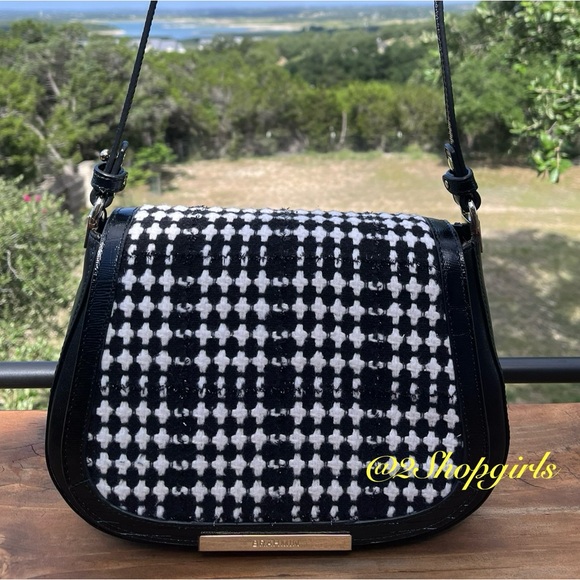 NWT Small Nadine Black Hillside Crossbody - Picture 10 of 15